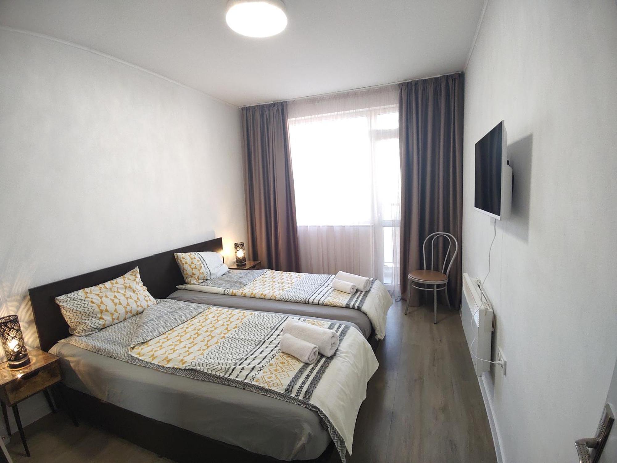Magnolia Apartment Varna Esterno foto
